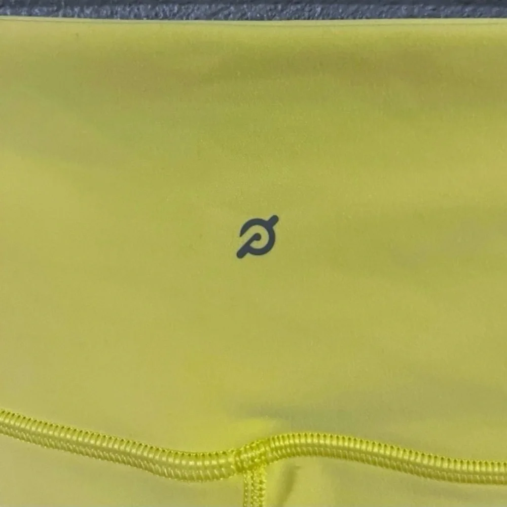 EUC PELOTON Cadent Bike Cycling Shorts 5” Yellow Stretch-Knit Performance Fabric